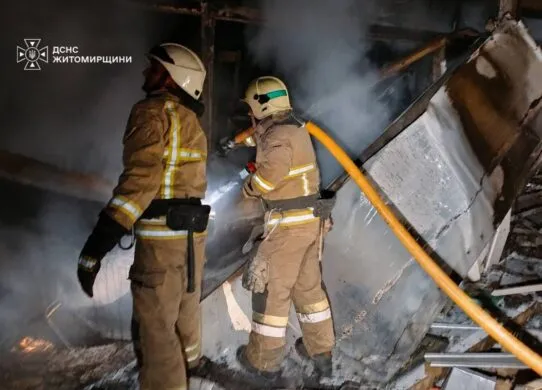 Ворожі безпілотники знову атакували Житомирську область: що відомо про наслідки