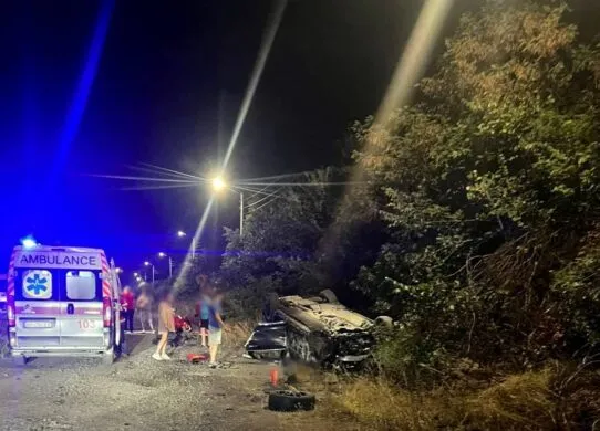 На Житомирщині Audi вилетіла з дороги - загинули чоловік і 10-річна дитина