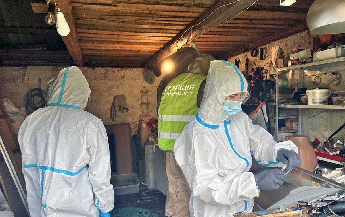 Спецоперація "РУБІКОН": на Житомирщині ліквідували нарколабораторію та вилучили психотропів на 2 мільйони