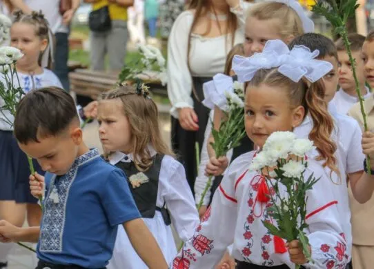 У Житомирі рекомендують 1 вересня зібрати лише першокласників і випускників