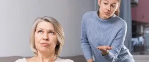 Питання мамі: 120+ запитань про її дитинство, юність, історію родини, мрію і життєві уроки