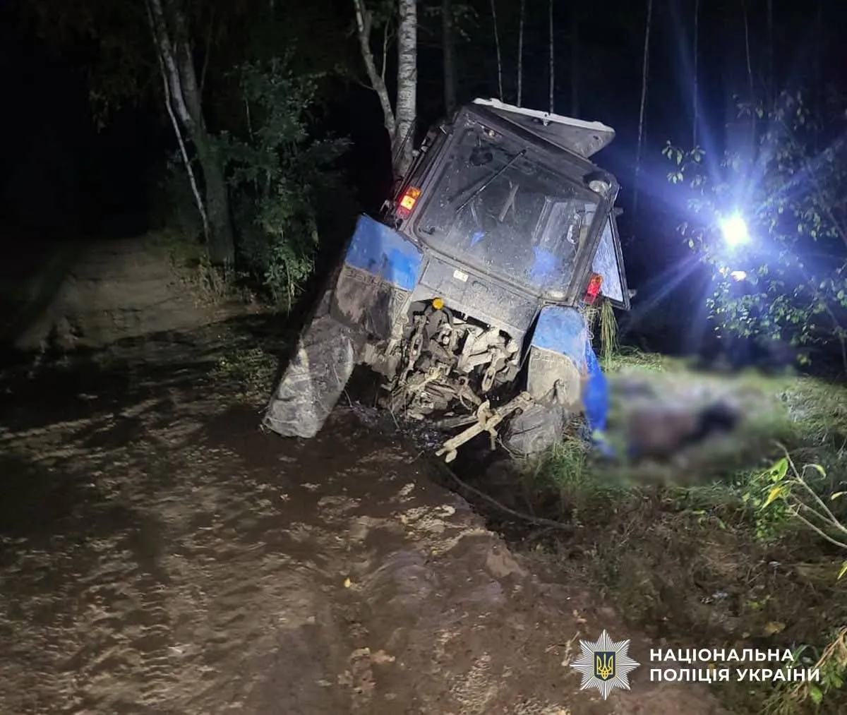 На Коростенщині дві нічні ДТП за участі підлітків: 16-річний загинув, 15-річний у реанімації