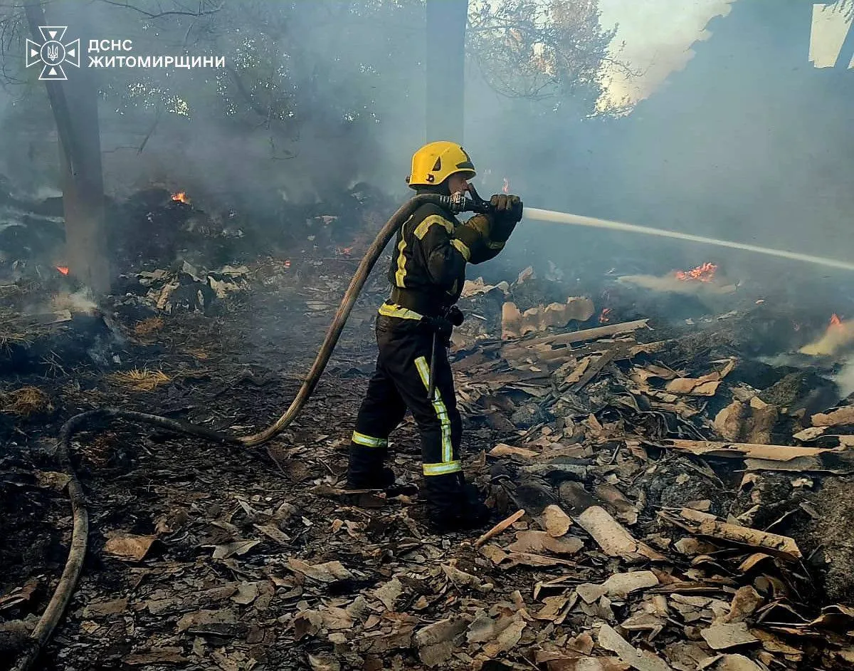 Масштабна пожежа на фермі в Голубівці: знищено 300 тонн сіна та соломи