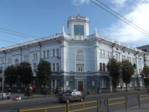 У Житомирі закривають пункти незламності: що відбувається зі світлом і транспортом