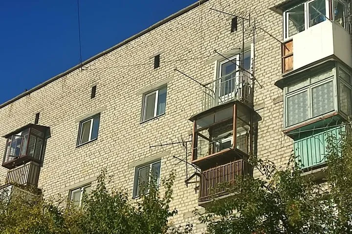 Понад 10 звернень і вікна під плівкою: як Коростень відновлюється після удару дрона