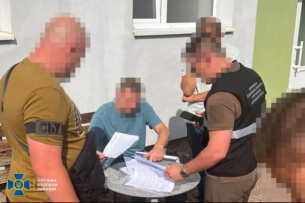 Схема за гроші: на Житомирщині судитимуть експосадовця ТЦК та депутата