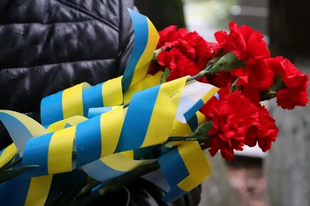 На щиті повернувся старший солдат Анатолій Живага: сьогодні Житомир прощається з Героєм