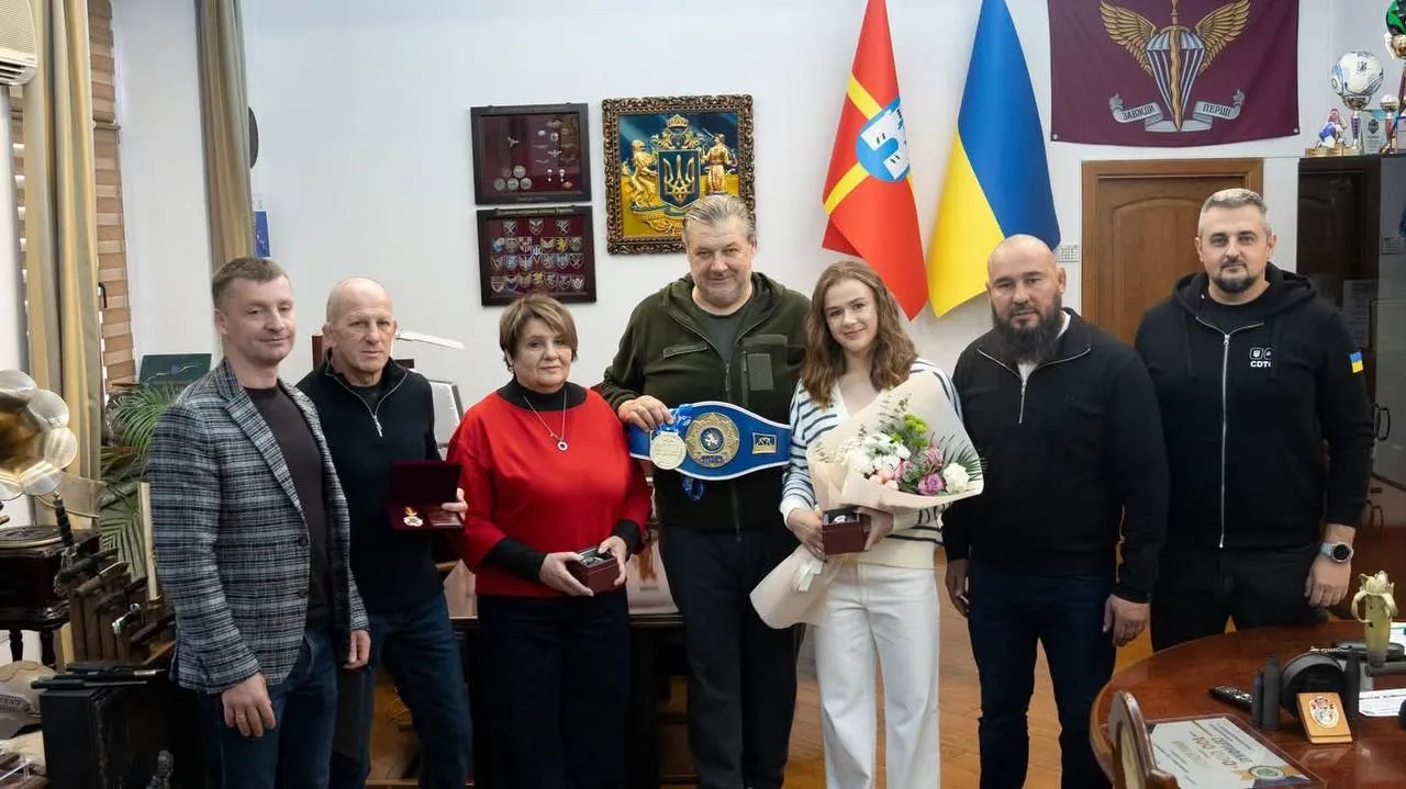 В Житомирі вручили грошові сертифікати чемпіонці світу Ірині Бондар