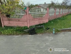 В Олевську 18-річний водій Citroën збив велосипедистку: жінку госпіталізували